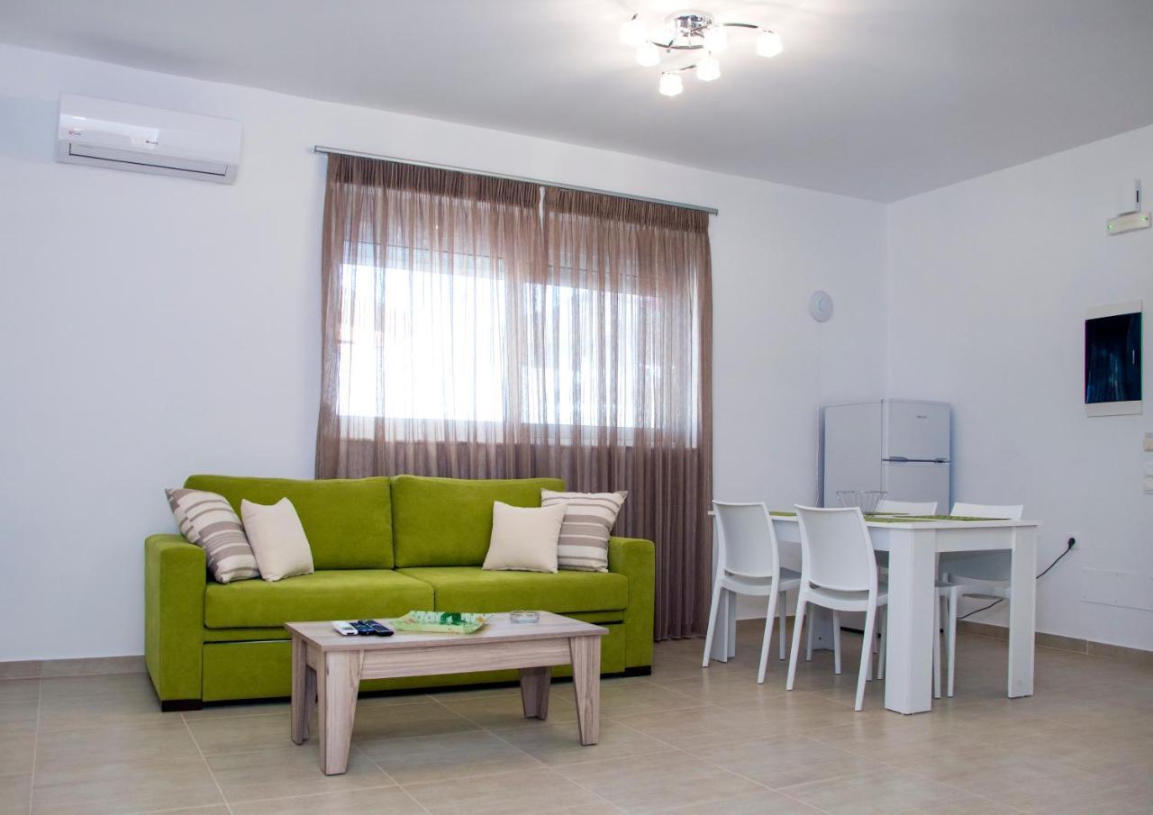 Gennadi Gardens Exclusive Apartments 외부 사진