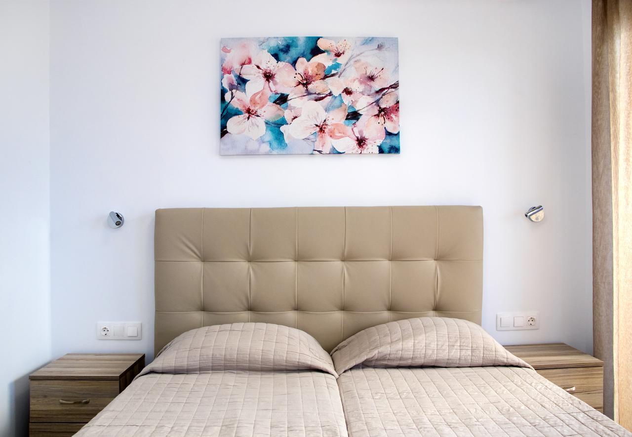 Gennadi Gardens Exclusive Apartments 외부 사진